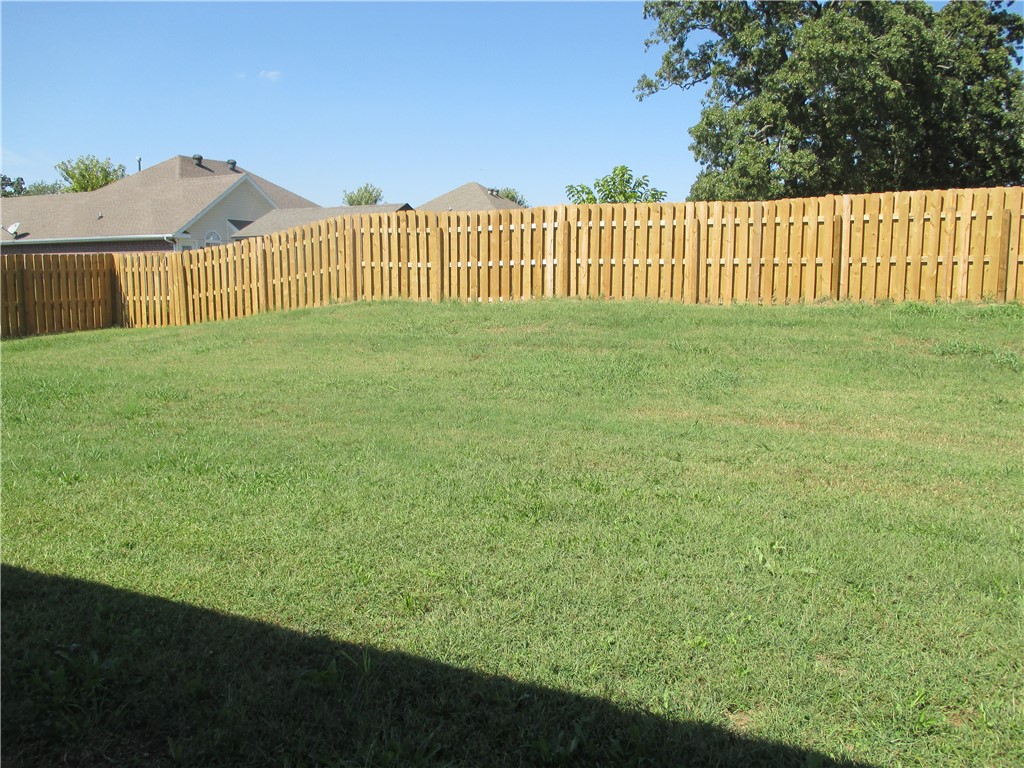 main property photo 9