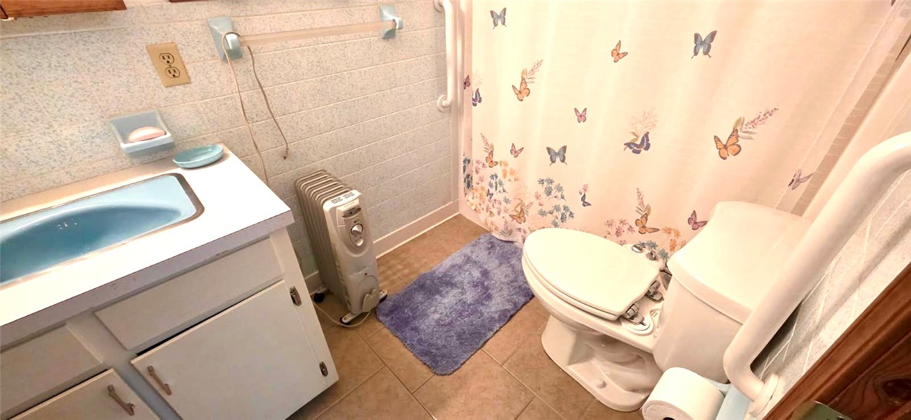 main property photo 18