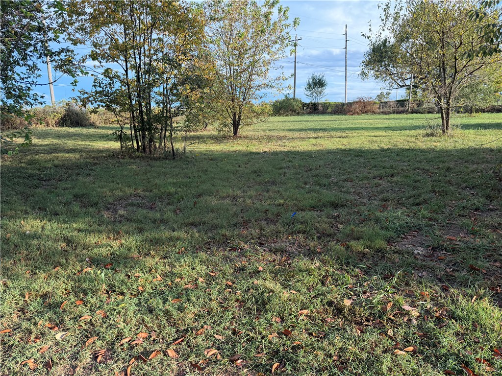 main property photo 8