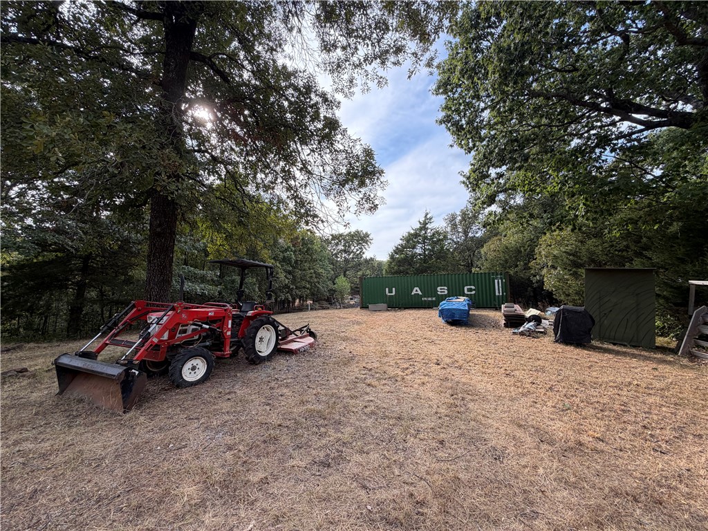 main property photo 4