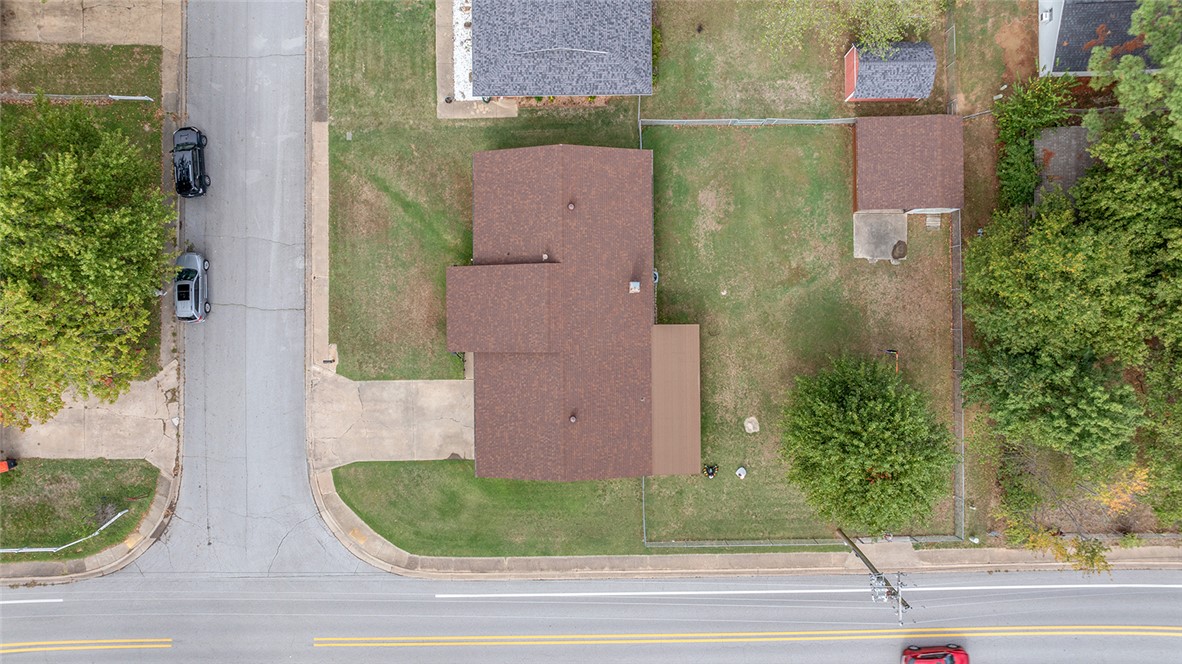 main property photo 3