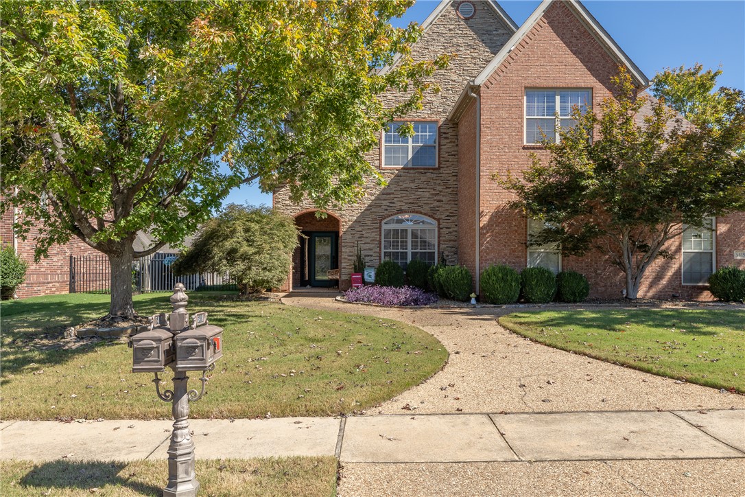 main property photo 45