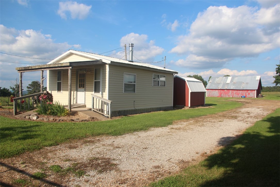 main property photo 27