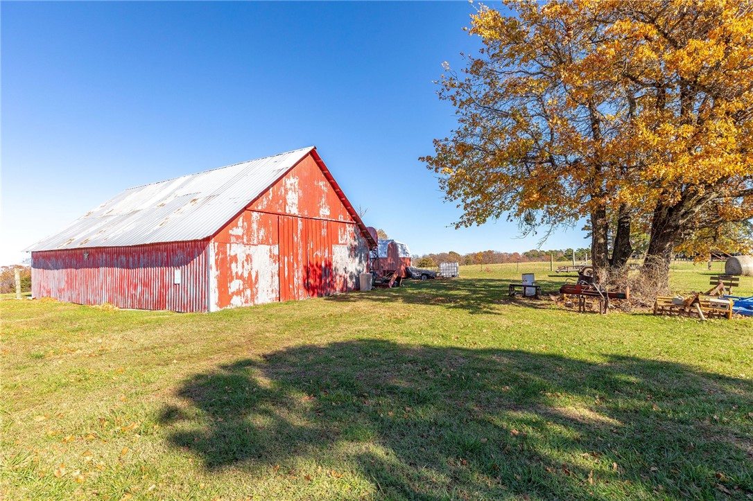 main property photo 29