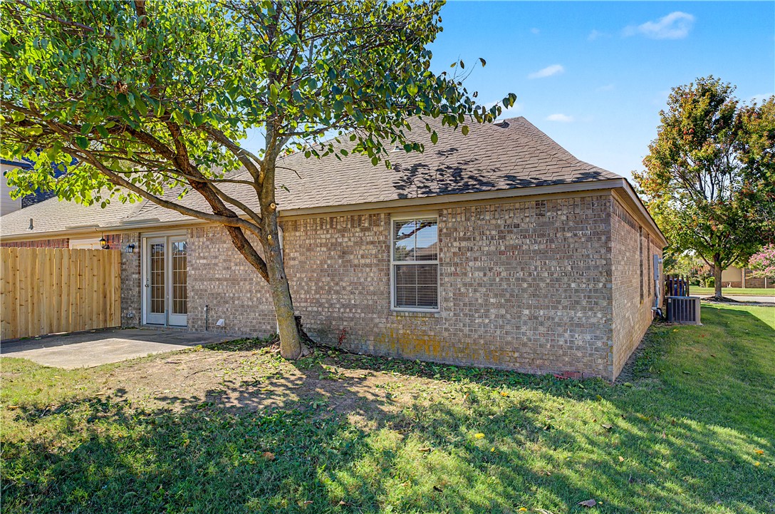 main property photo 18