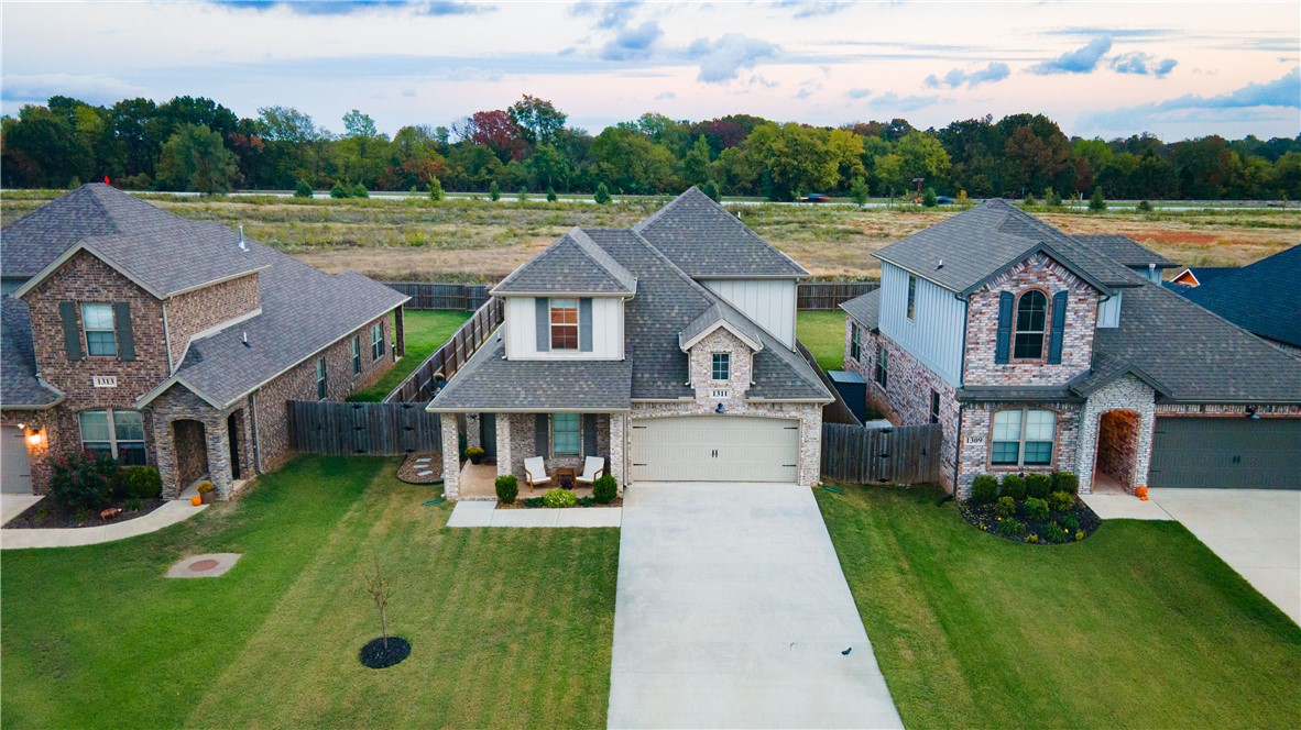main property photo 23