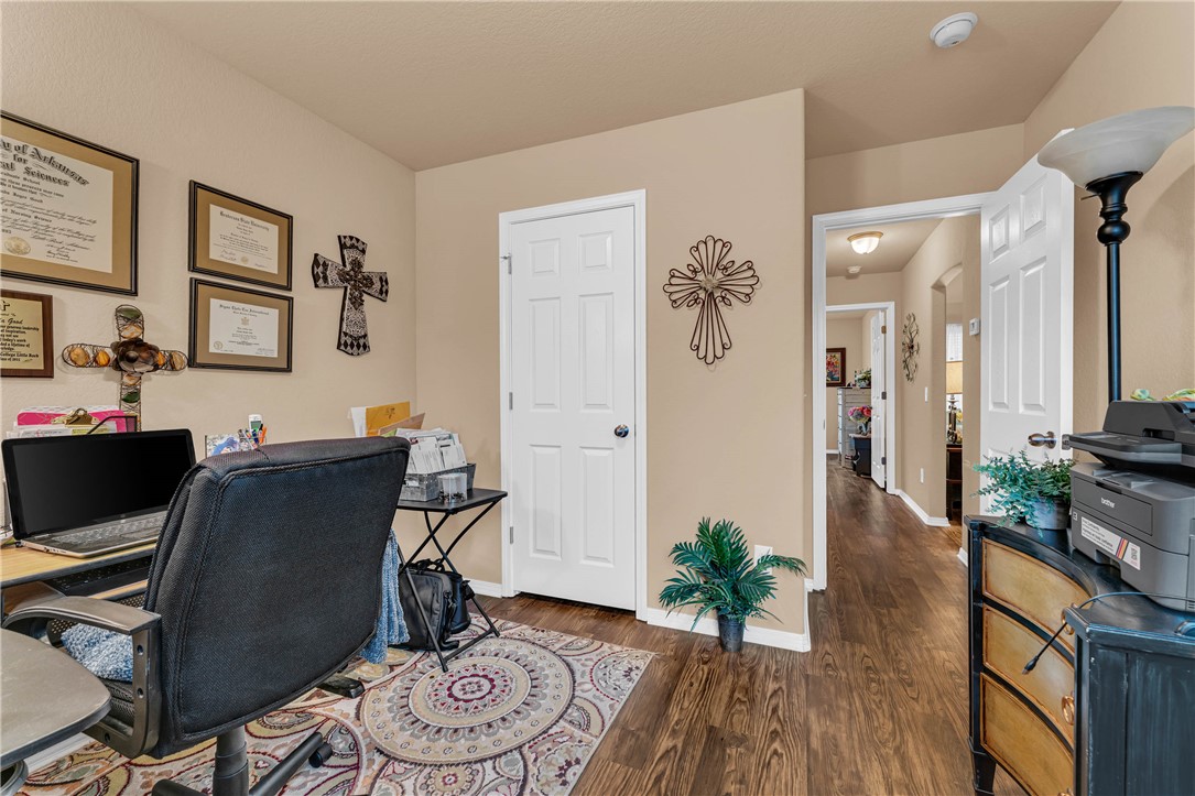 main property photo 22