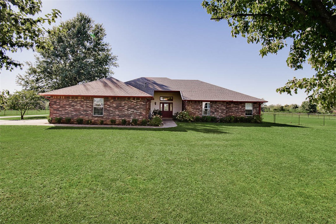 main property photo 0