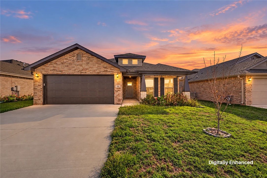 main property photo 23