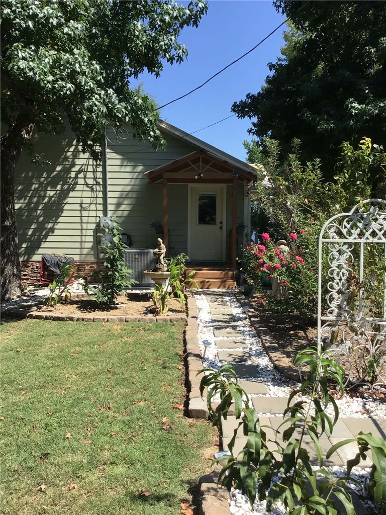 main property photo 34