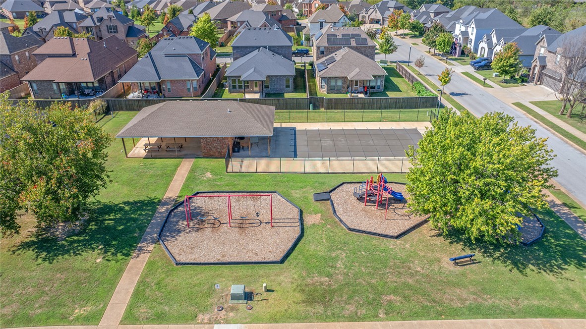 main property photo 24