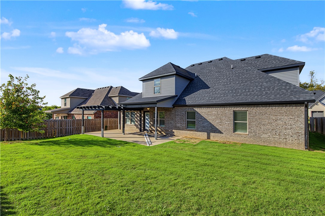 main property photo 24