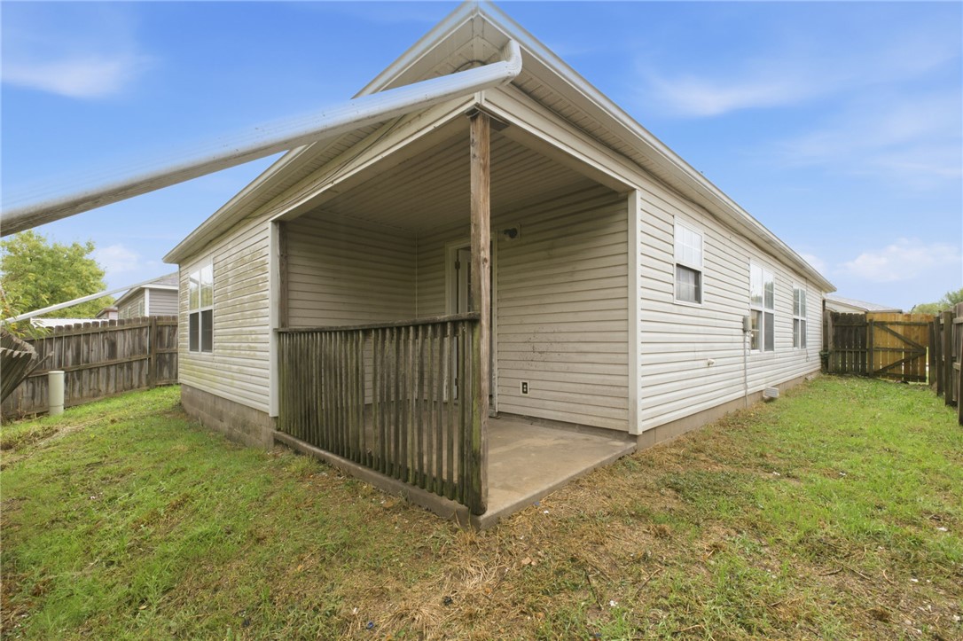 main property photo 22