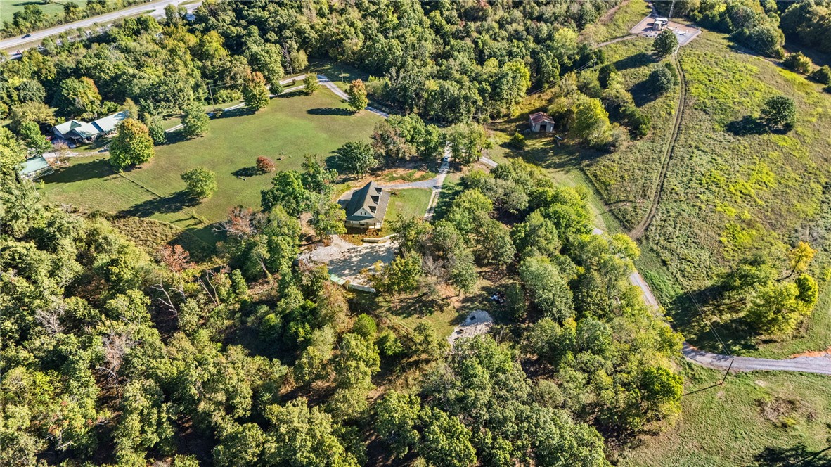 main property photo 35
