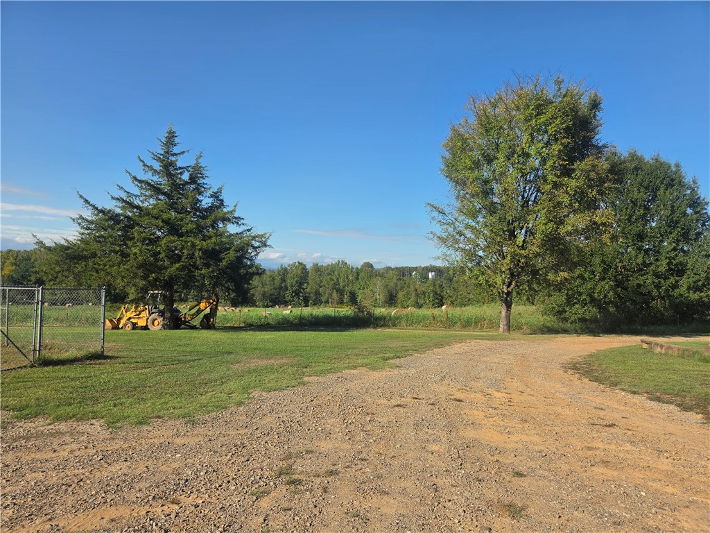 main property photo 22