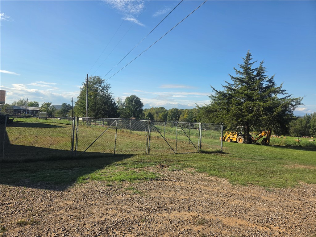 main property photo 23