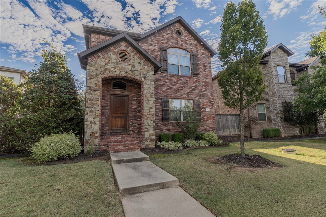 main property photo 0