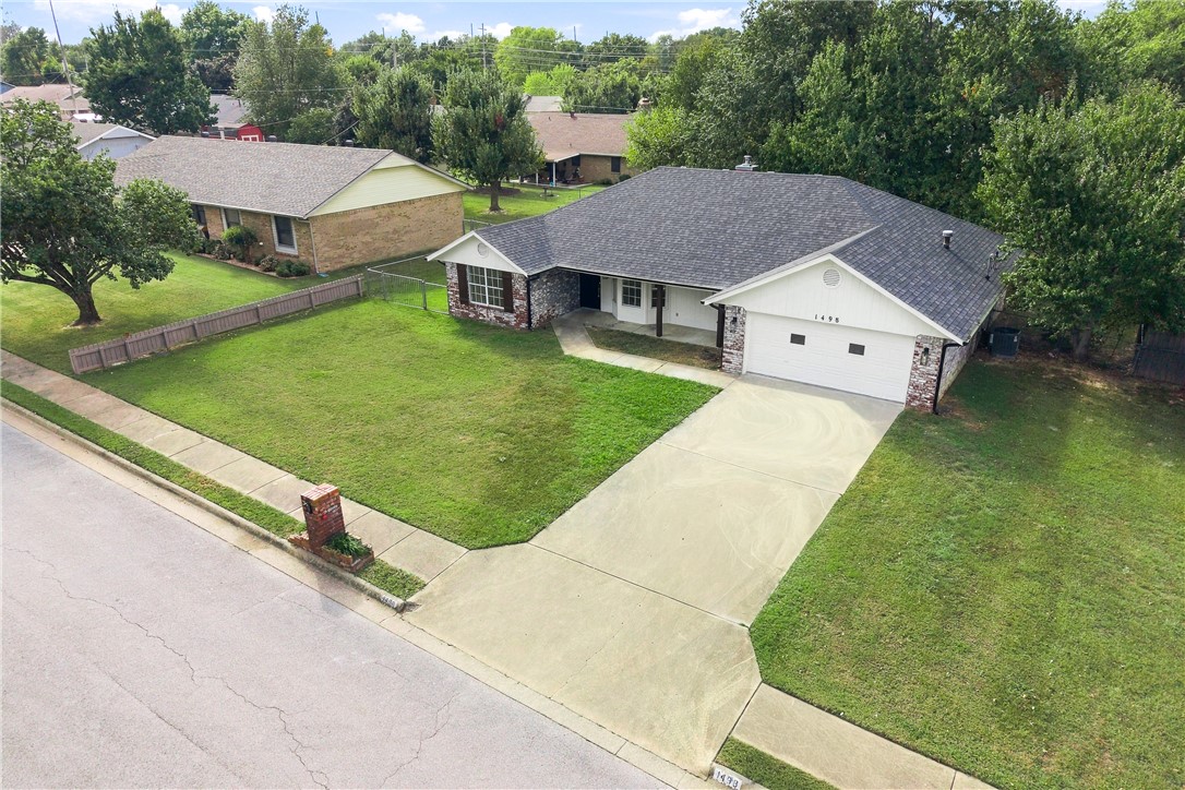main property photo 14