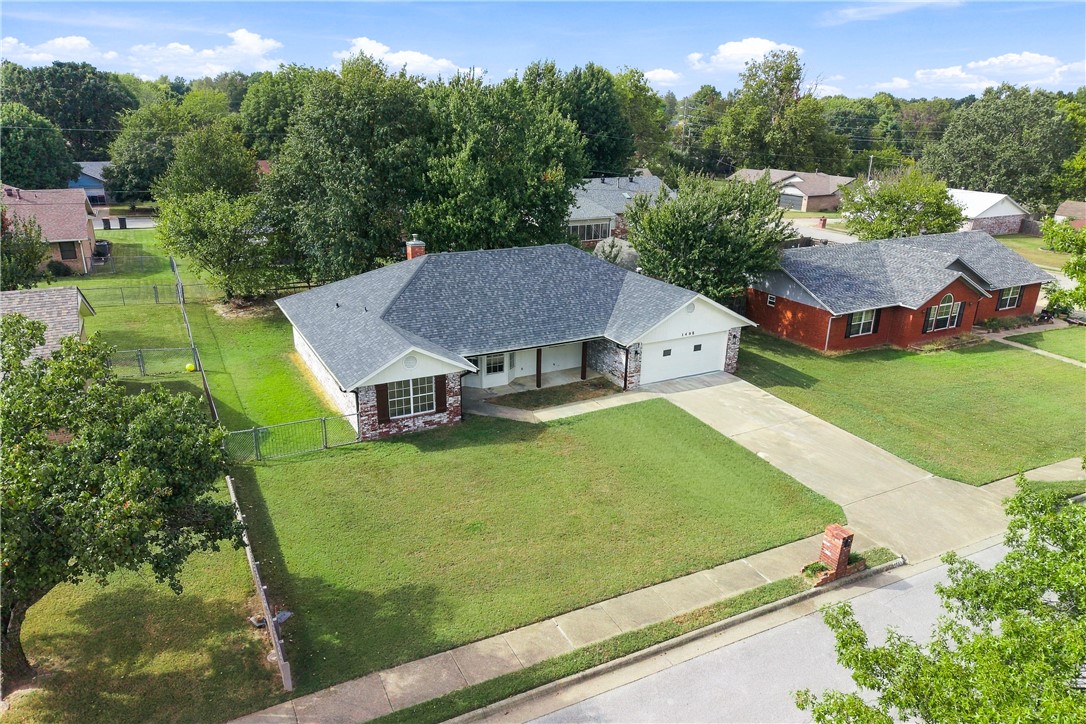 main property photo 35