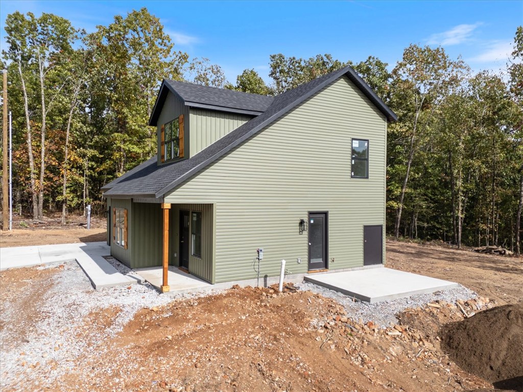 main property photo 12