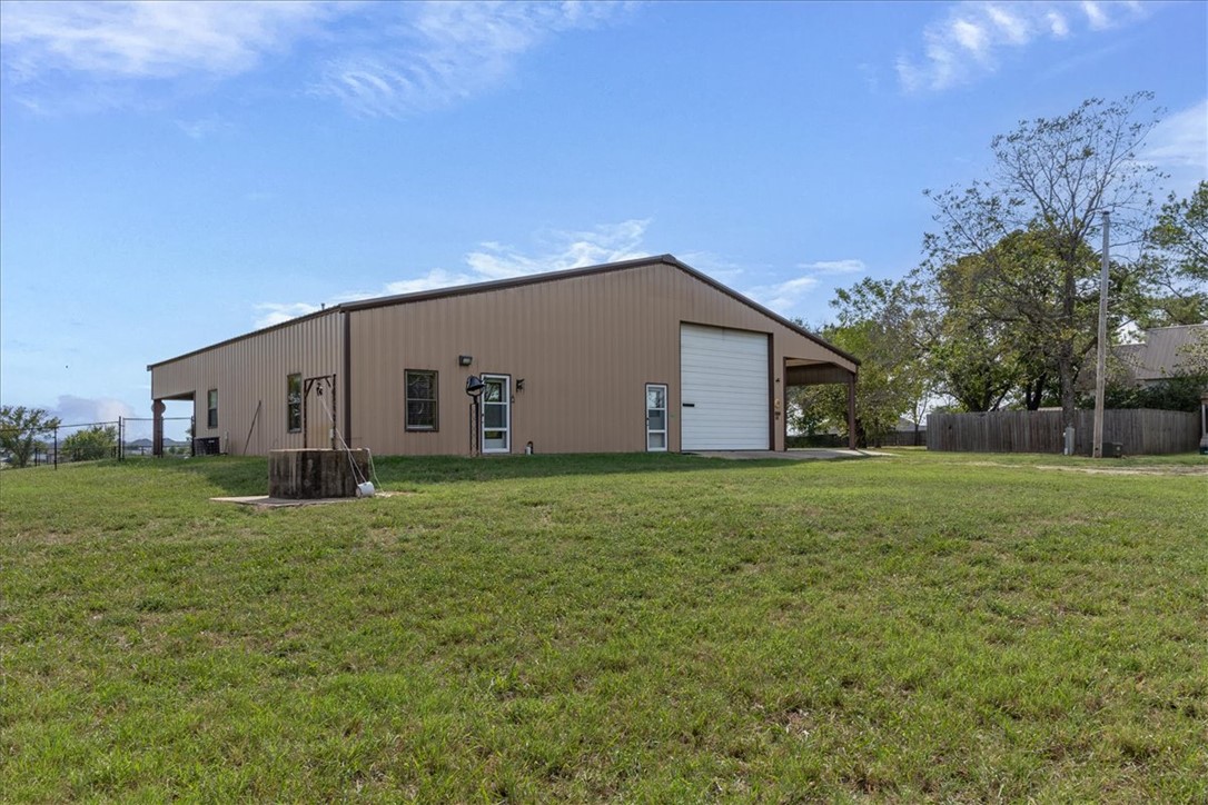 main property photo 18