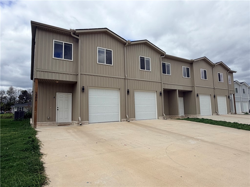 main property photo 0