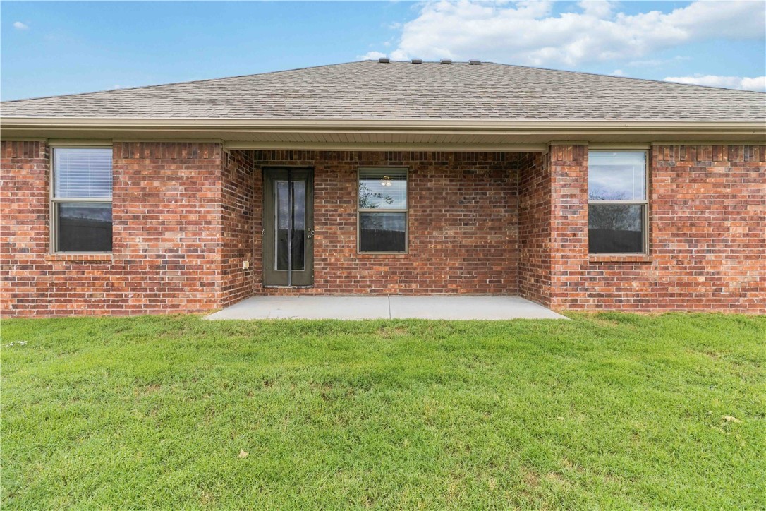 main property photo 30