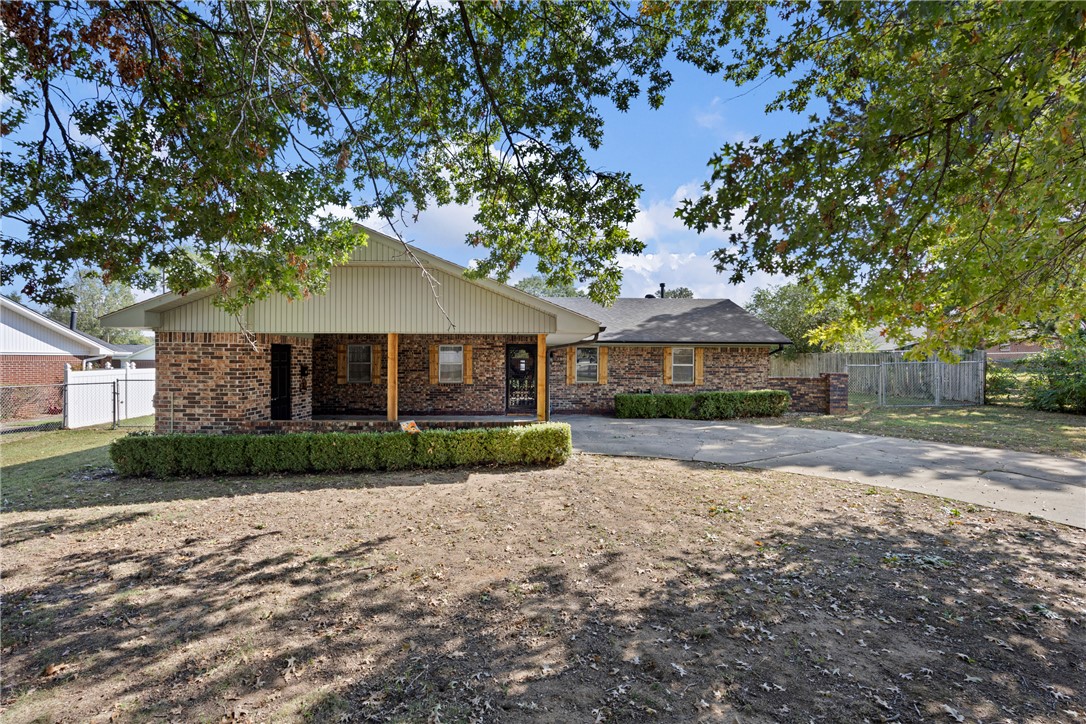 main property photo 0