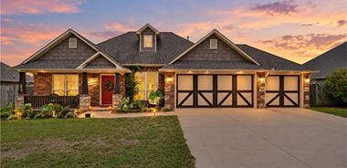 image of property with 3 Bed | 2 Bath | 1,529 Sqft