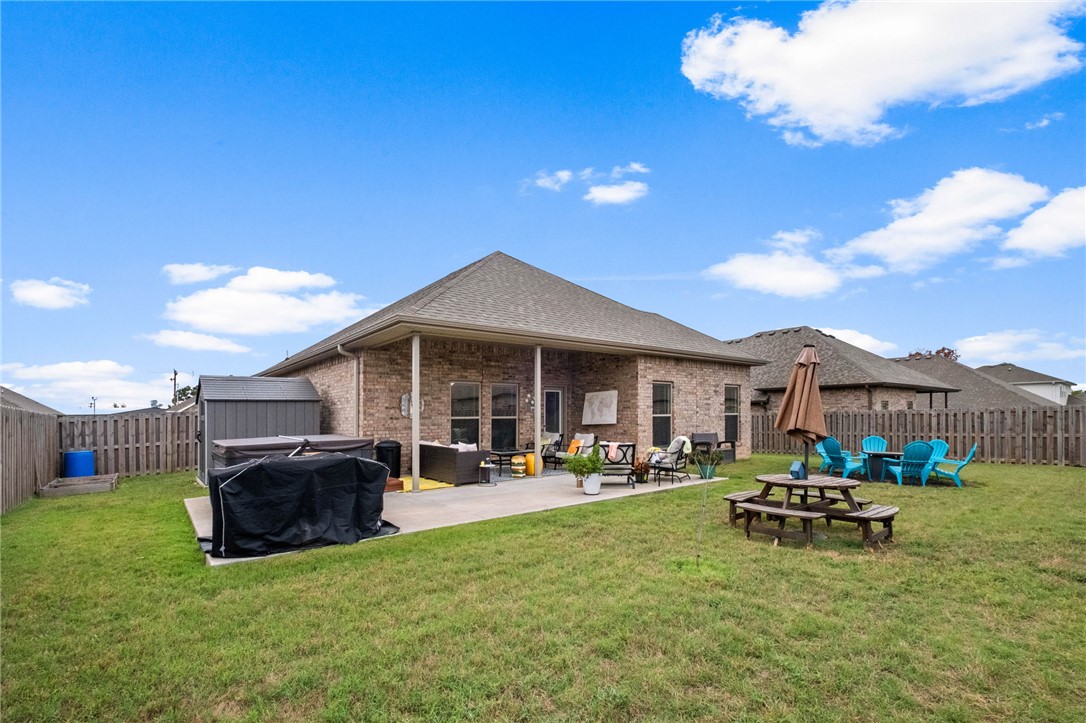 main property photo 29