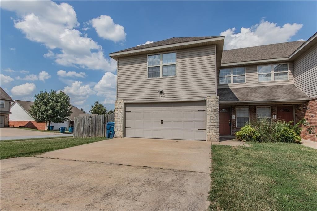 main property photo 0