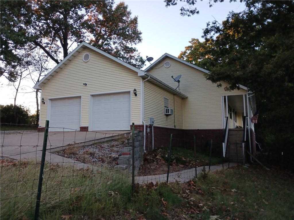 main property photo 0
