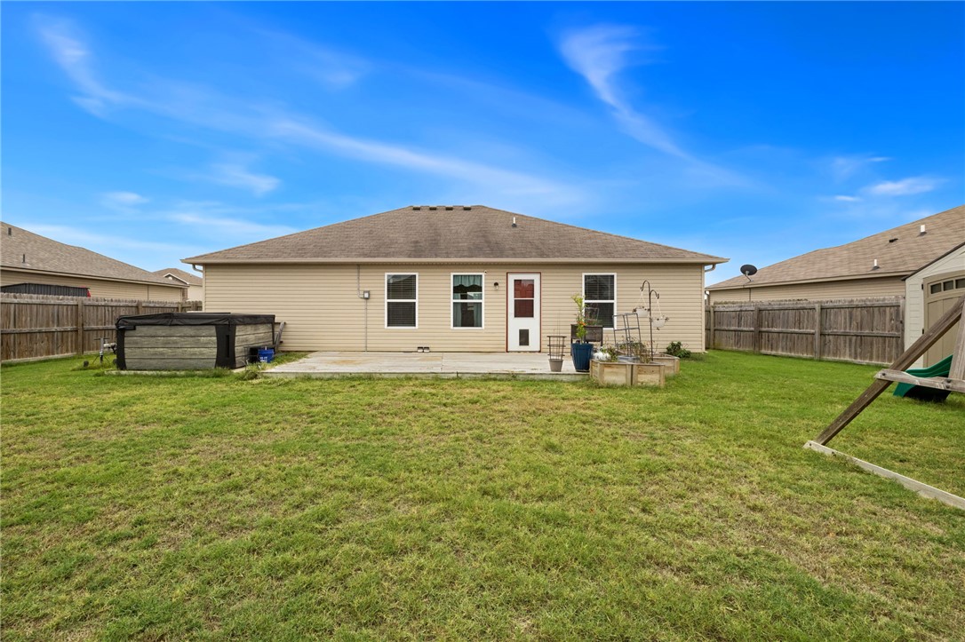 main property photo 18