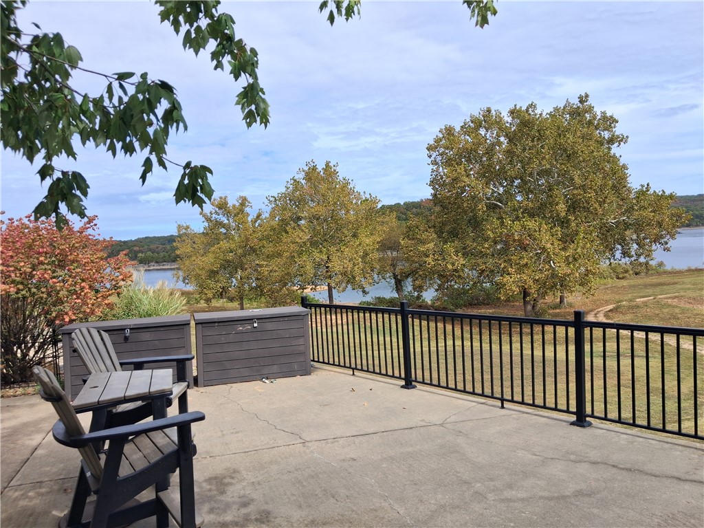 main property photo 0