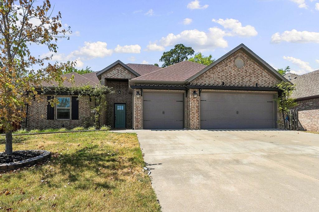 main property photo 0