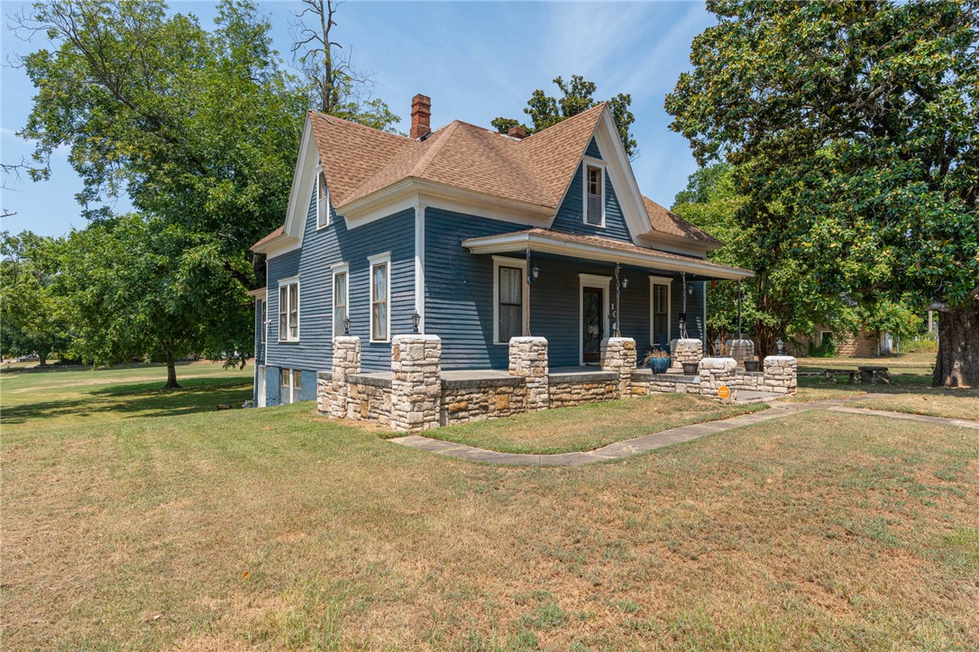 main property photo 0