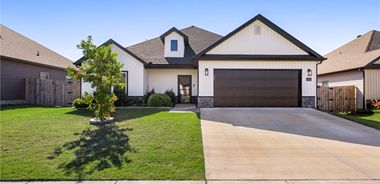 image of property with 4 Bed | 2 Bath | 1,777 Sqft