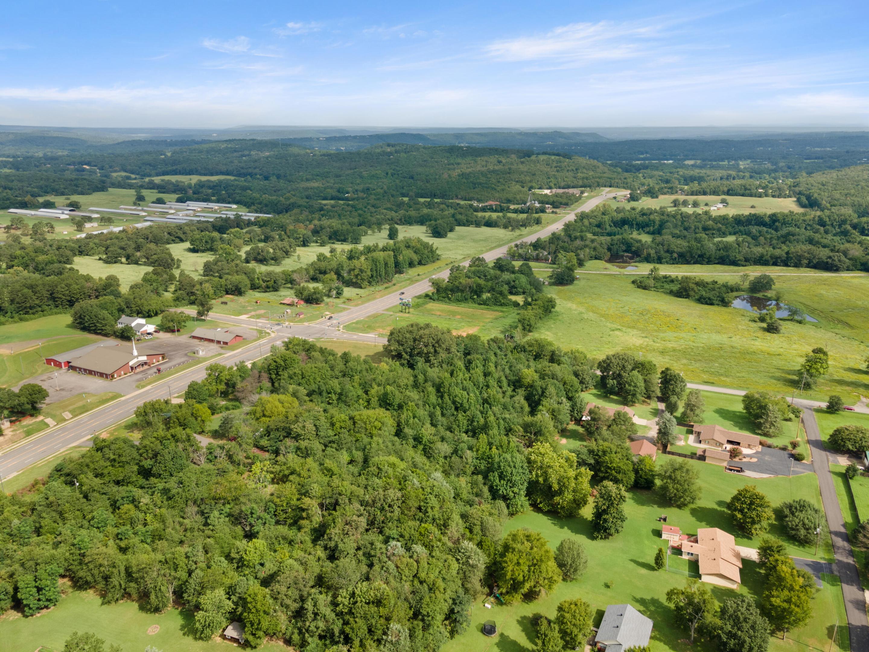 main property photo 13