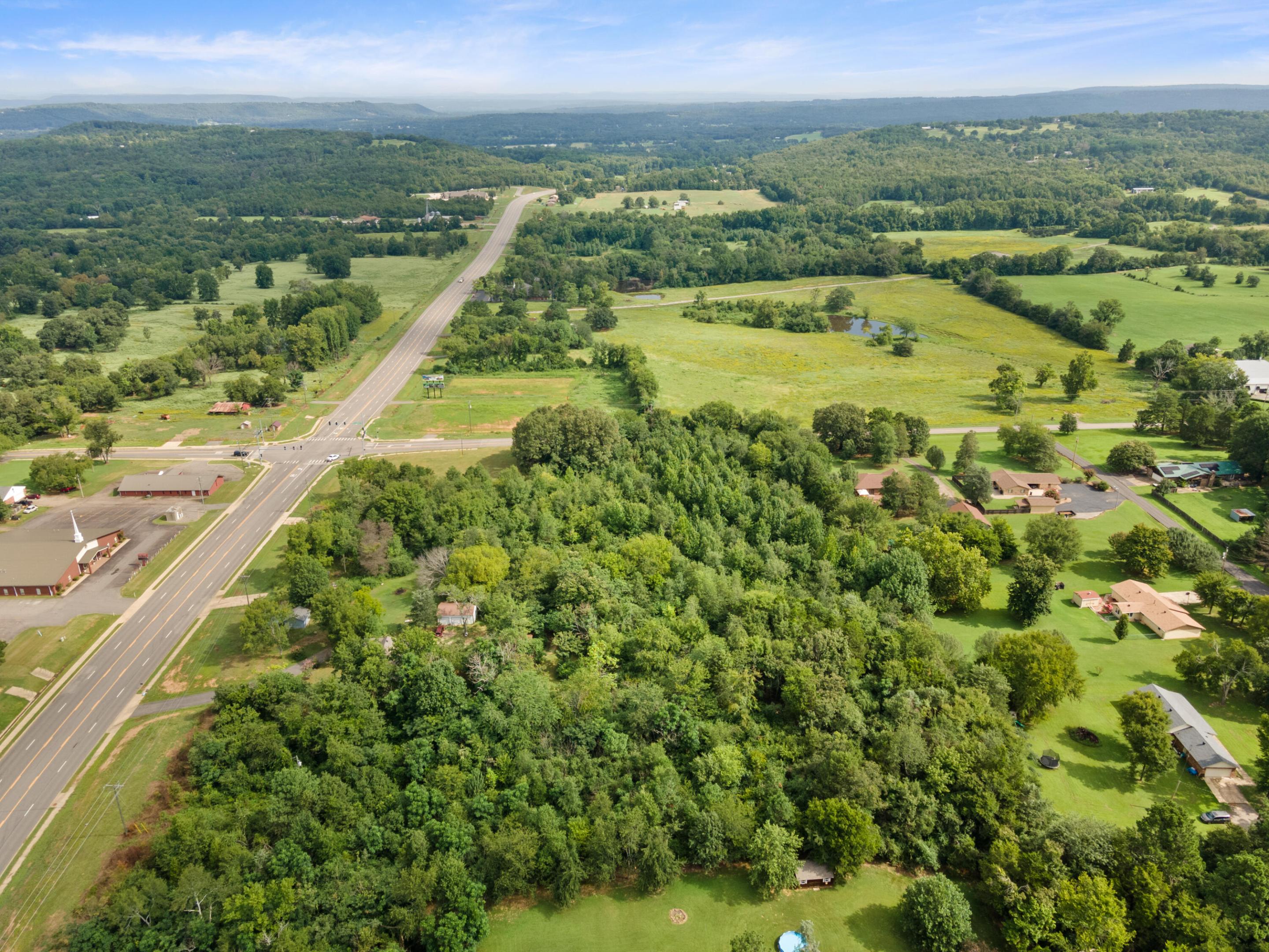 main property photo 14
