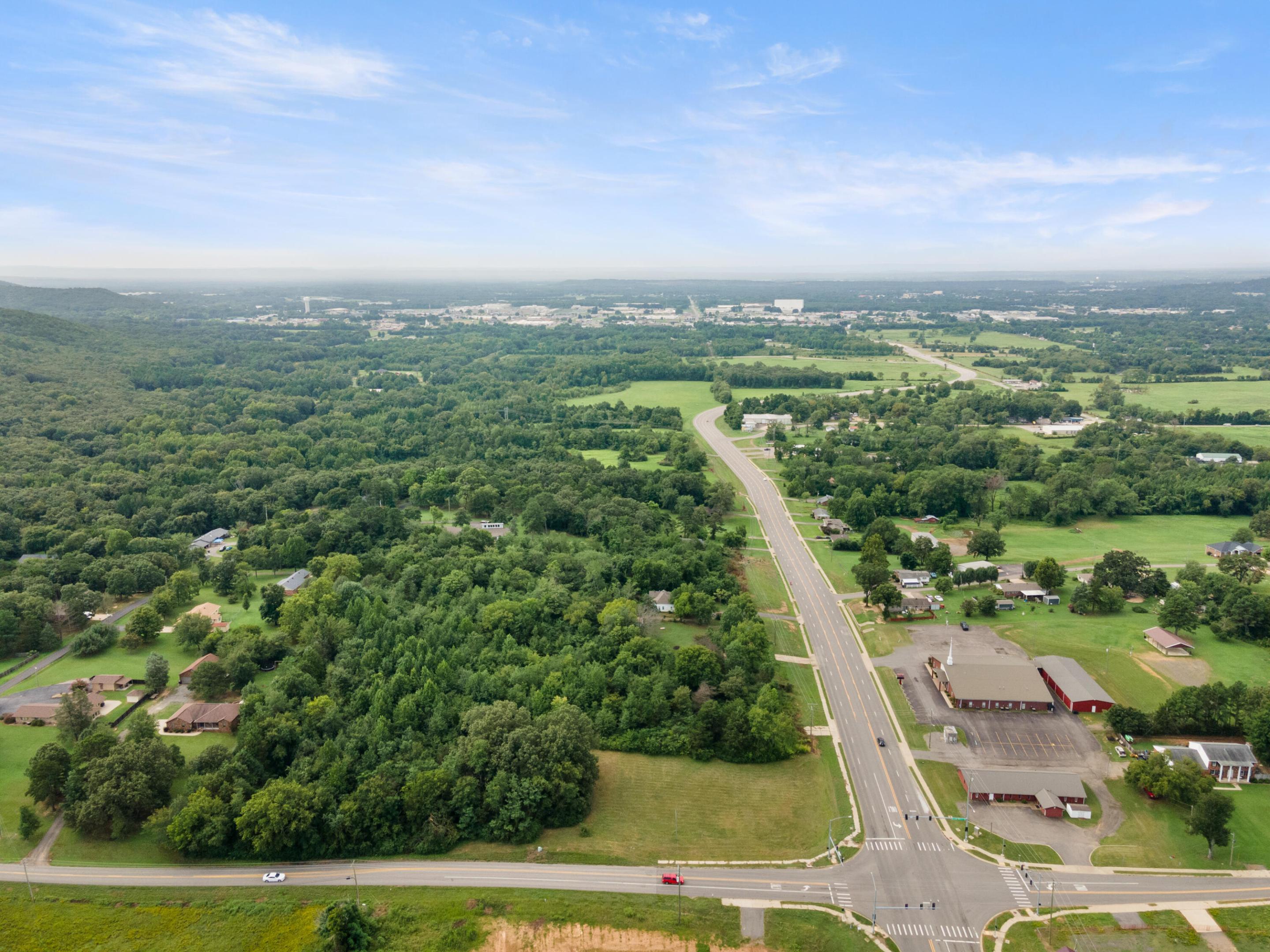 main property photo 17