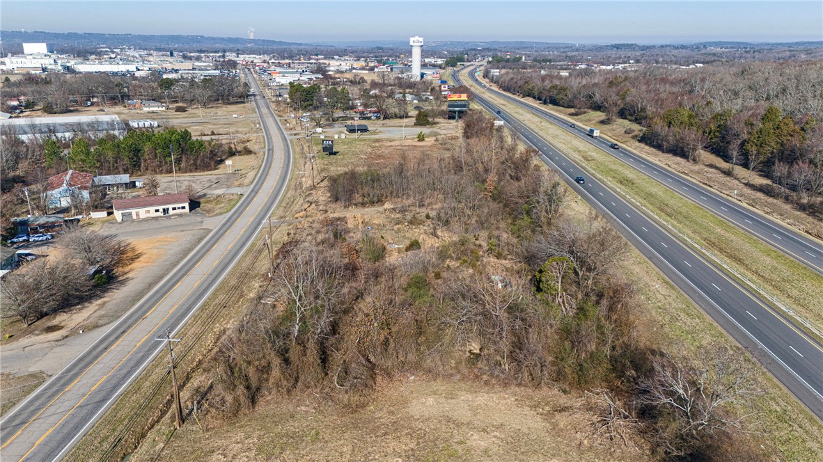 main property photo 8