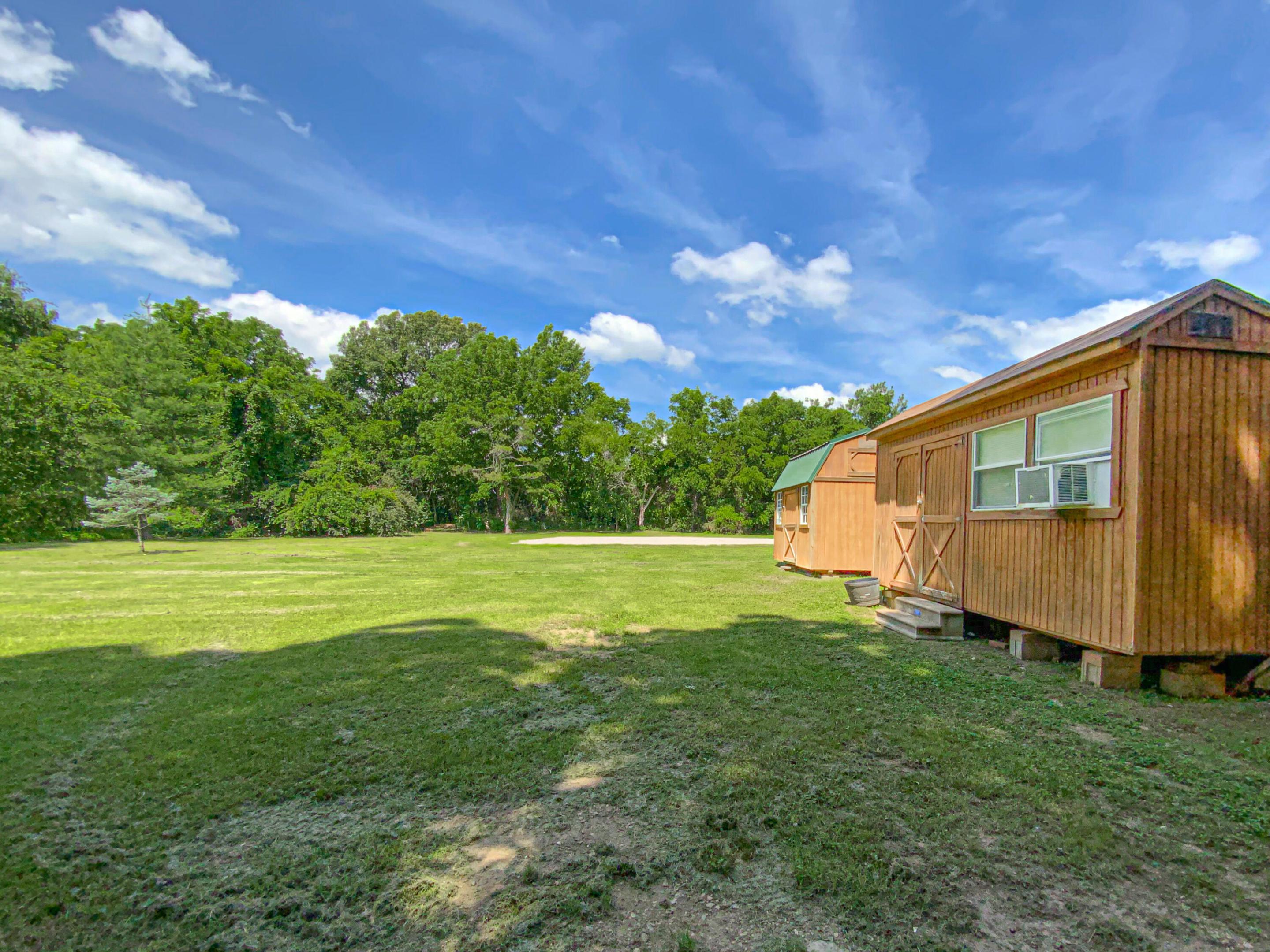 property viewer photo 9