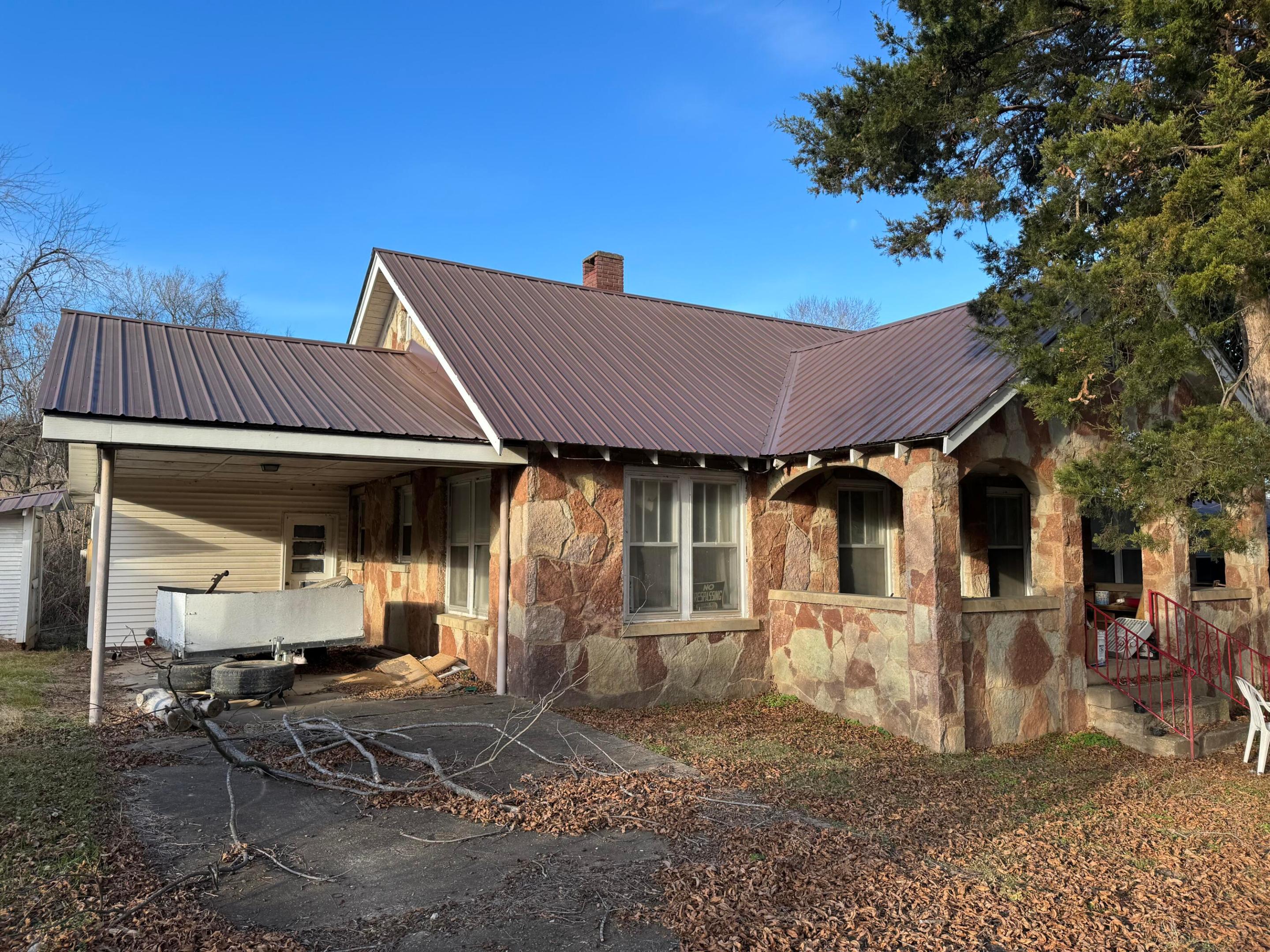 main property photo 24