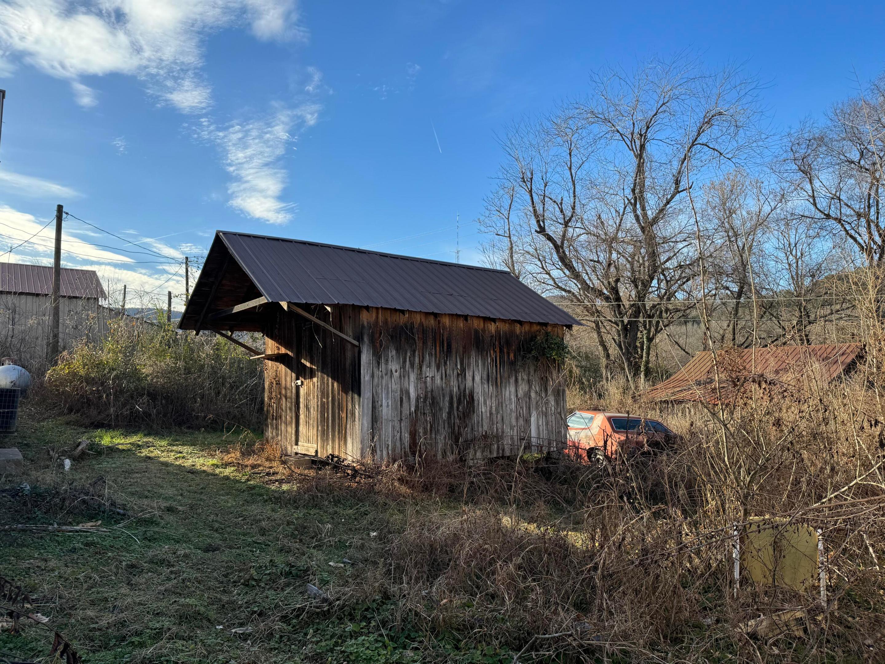 main property photo 26