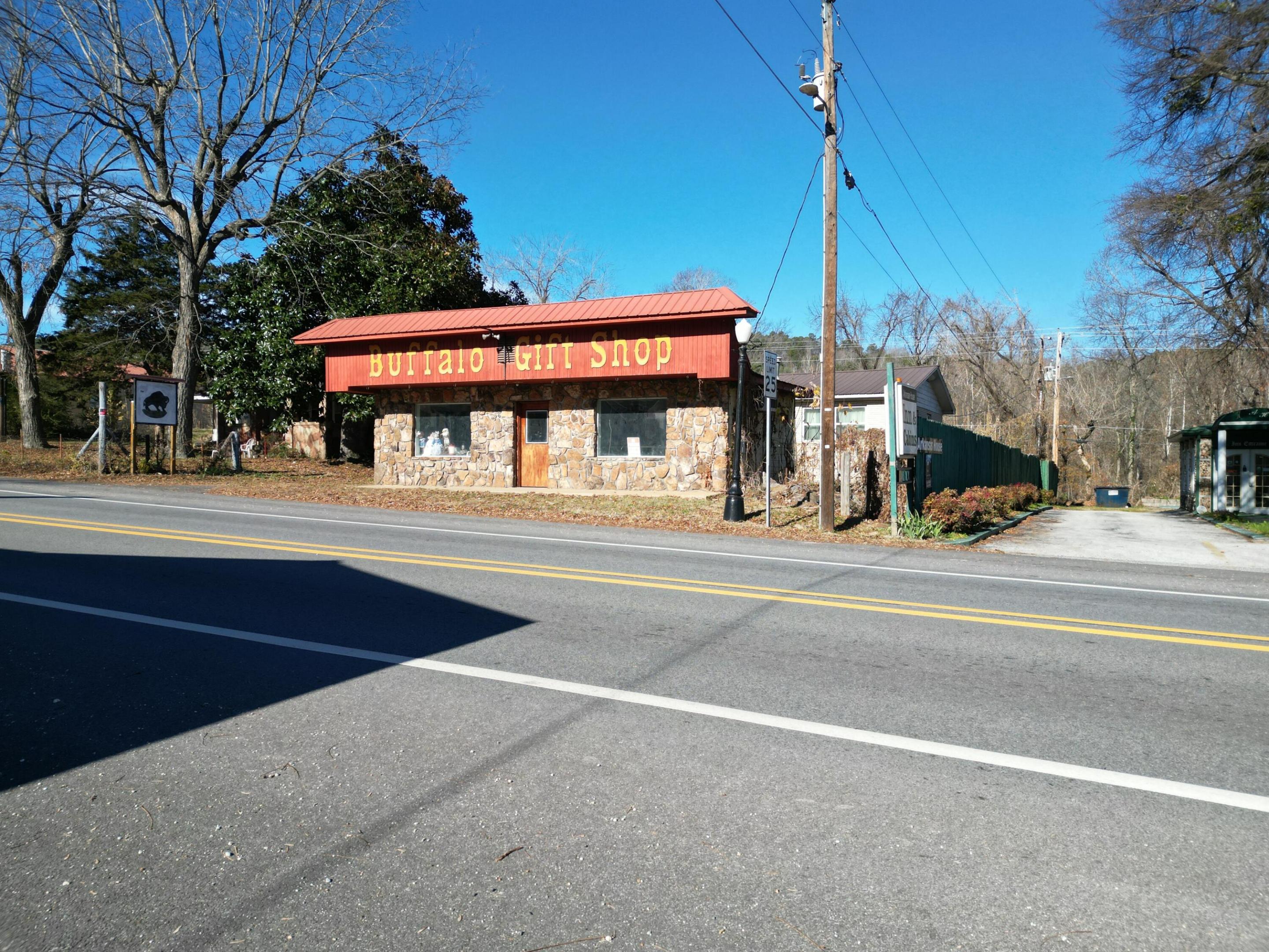 main property photo 8