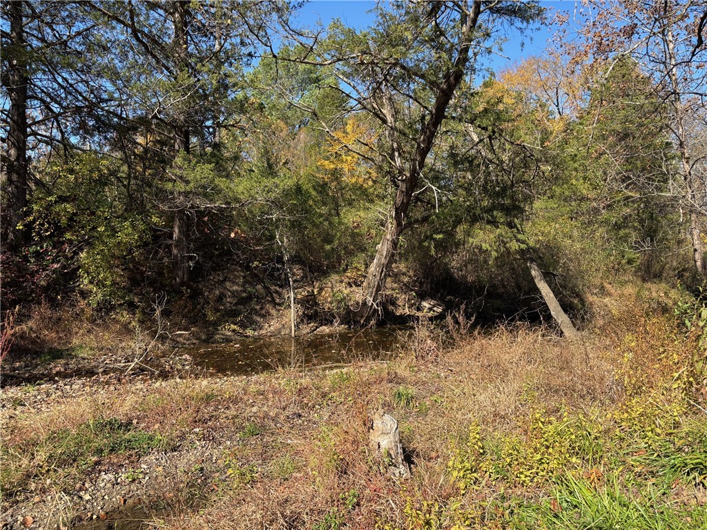 main property photo 29