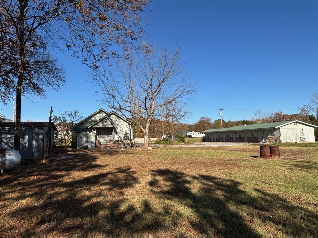 main property photo 50
