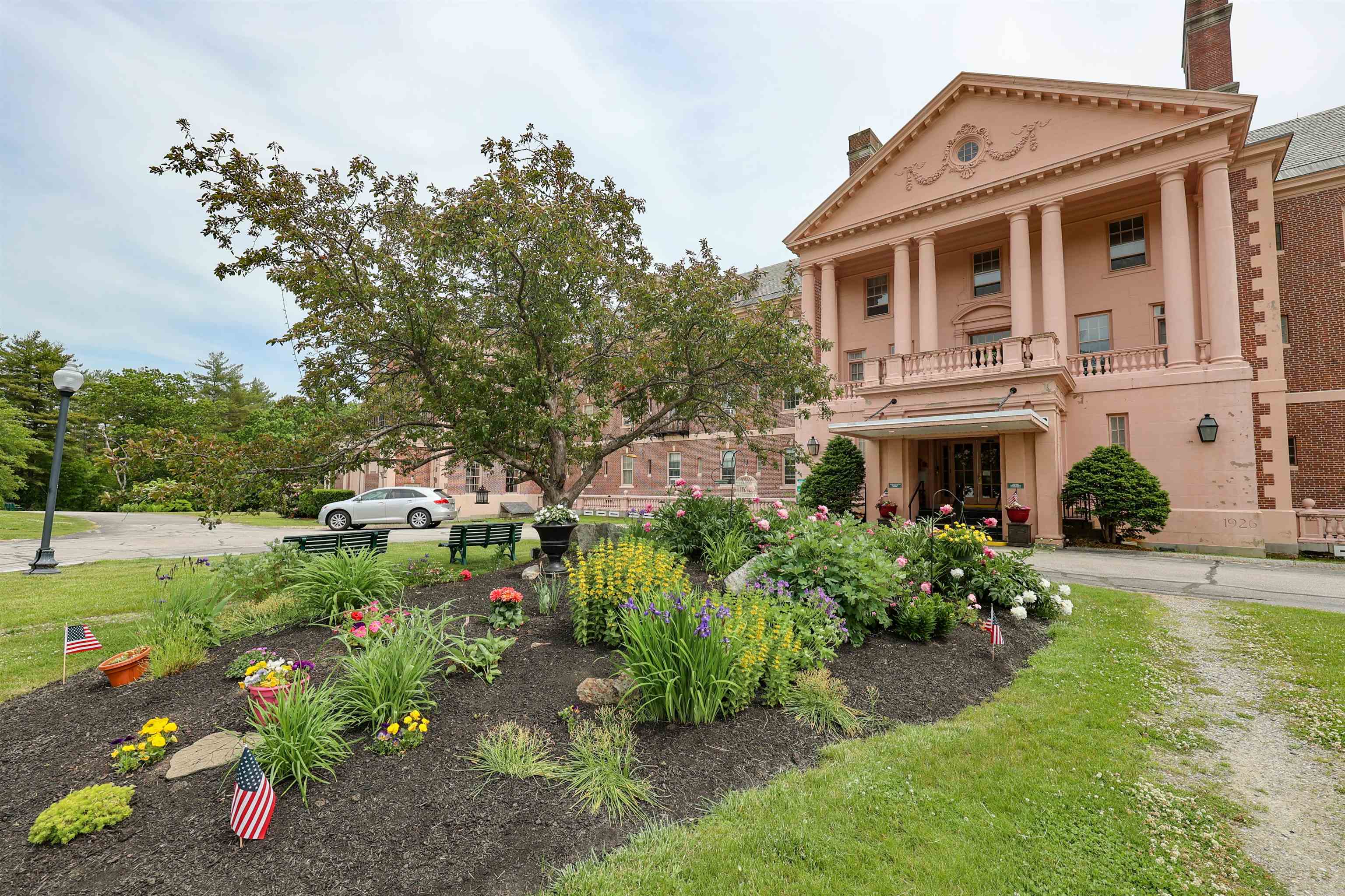 main property photo 1