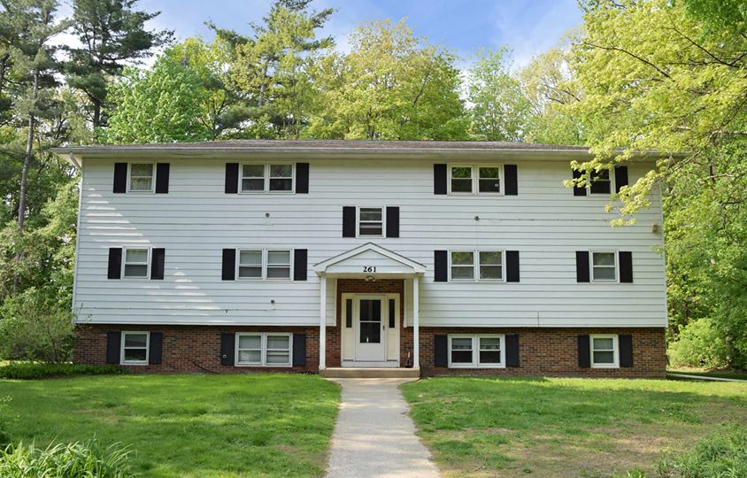 261 Holy Cross Rd, Colchester, VT 05446