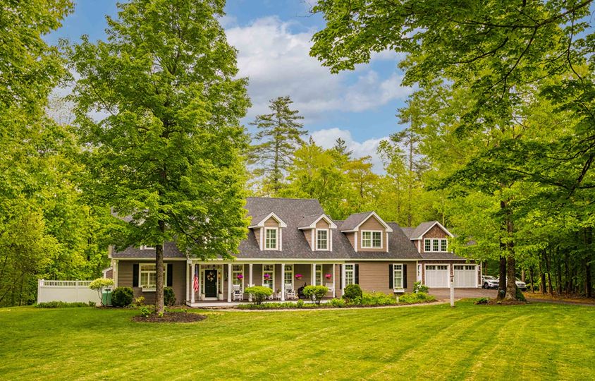 22 Mills Falls Rd, Barrington, NH 03820